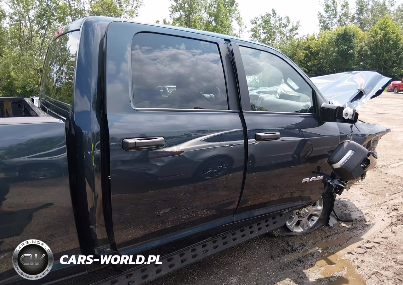 2025 Ram 2500 Big Horn 4X4 6'4 Box VIN:3C6UR5DJ3SG568921 - 6