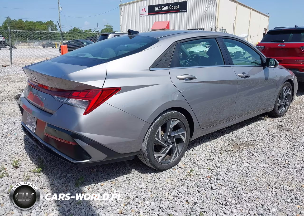 2025 Hyundai Elantra Sel Convenience VIN:KMHLS4DG2SU977766 - 4