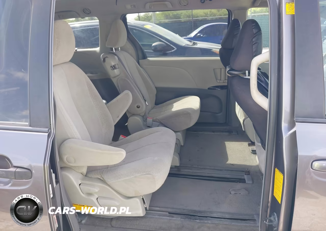 2011 Toyota Sienna Le V6 VIN:5TDKK3DC4BS085093 - 8