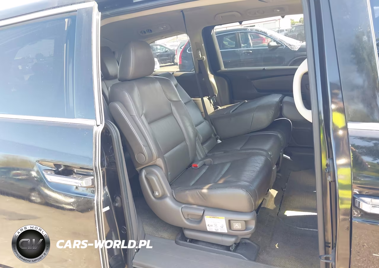 2013 Honda Odyssey Touring-Touring Elite VIN:5FNRL5H93DB081632 - 8