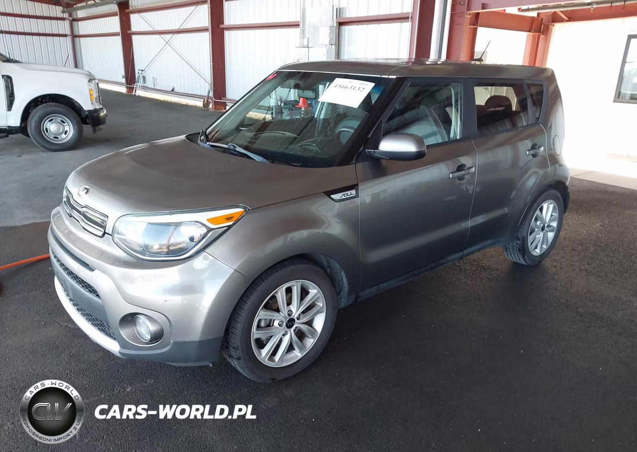 2018 Kia Soul + VIN:KNDJP3A56J7596445 - 2