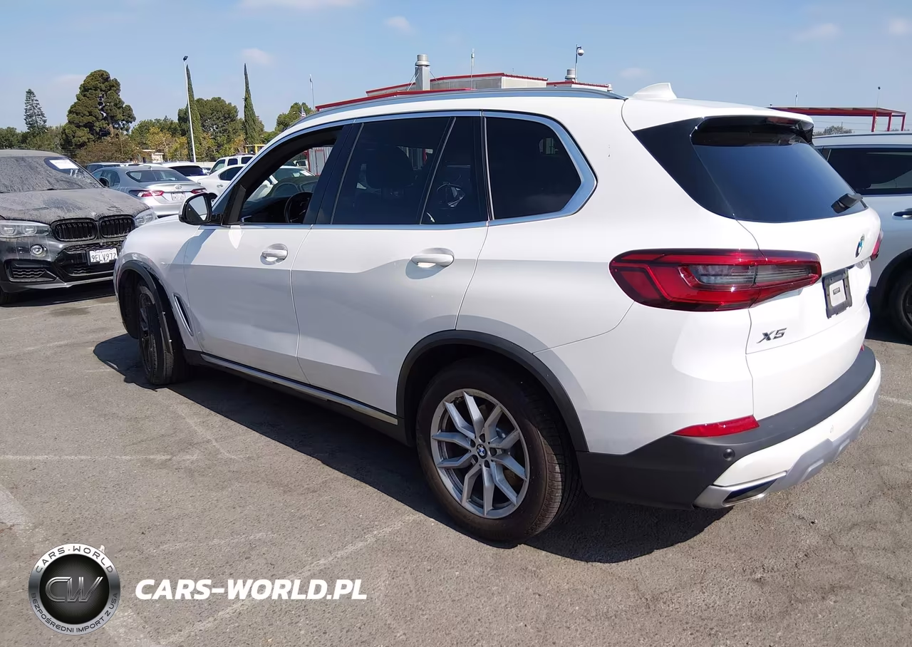 2020 BMW X5 xDrive40I VIN:5UXCR6C02L9B81721 - 3
