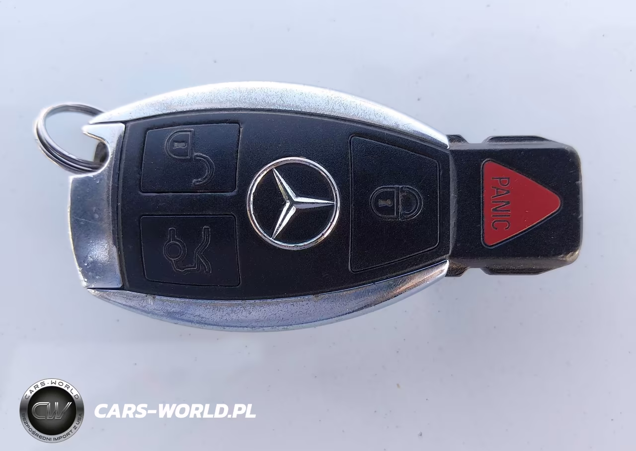 2016 Mercedes-Benz C 300 VIN:55SWF4JB8GU172268 - 11