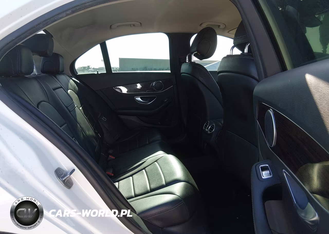 2016 Mercedes-Benz C 300 VIN:55SWF4JB8GU172268 - 8