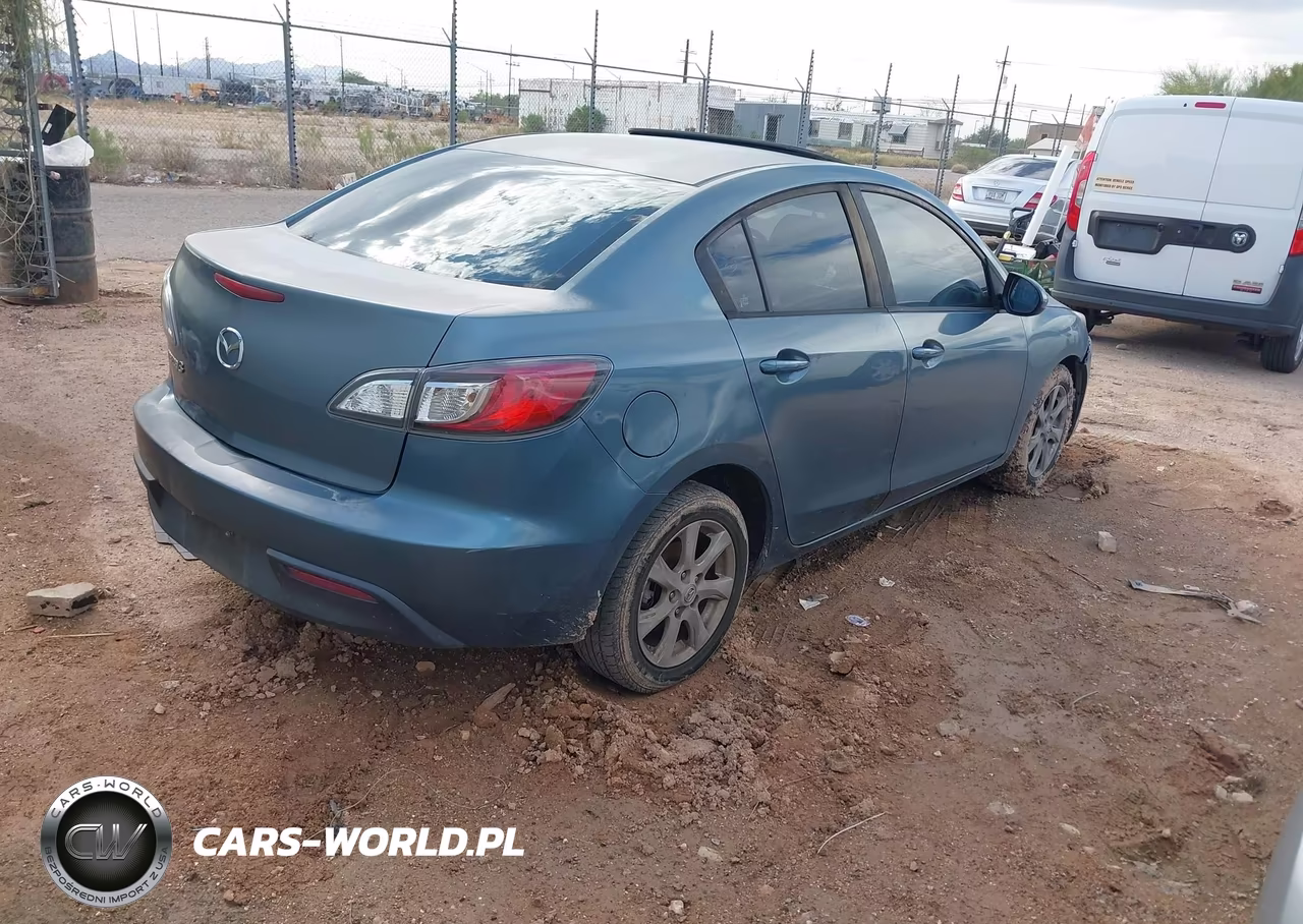 2010 Mazda Mazda3 I Touring VIN:JM1BL1SFXA1136784 - 4