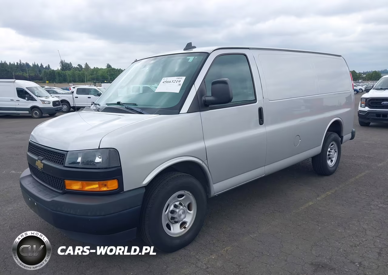 2018 Chevrolet Express 2500 Work Van VIN:1GCWGAFG1J1288848 - 2