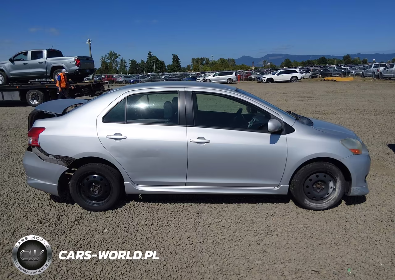 2007 Toyota Yaris S VIN:JTDBT903871137383 - 13