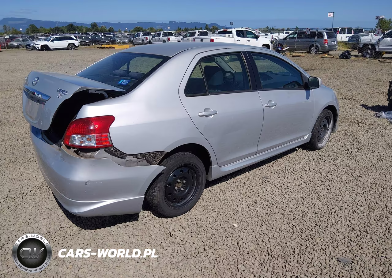 2007 Toyota Yaris S VIN:JTDBT903871137383 - 4