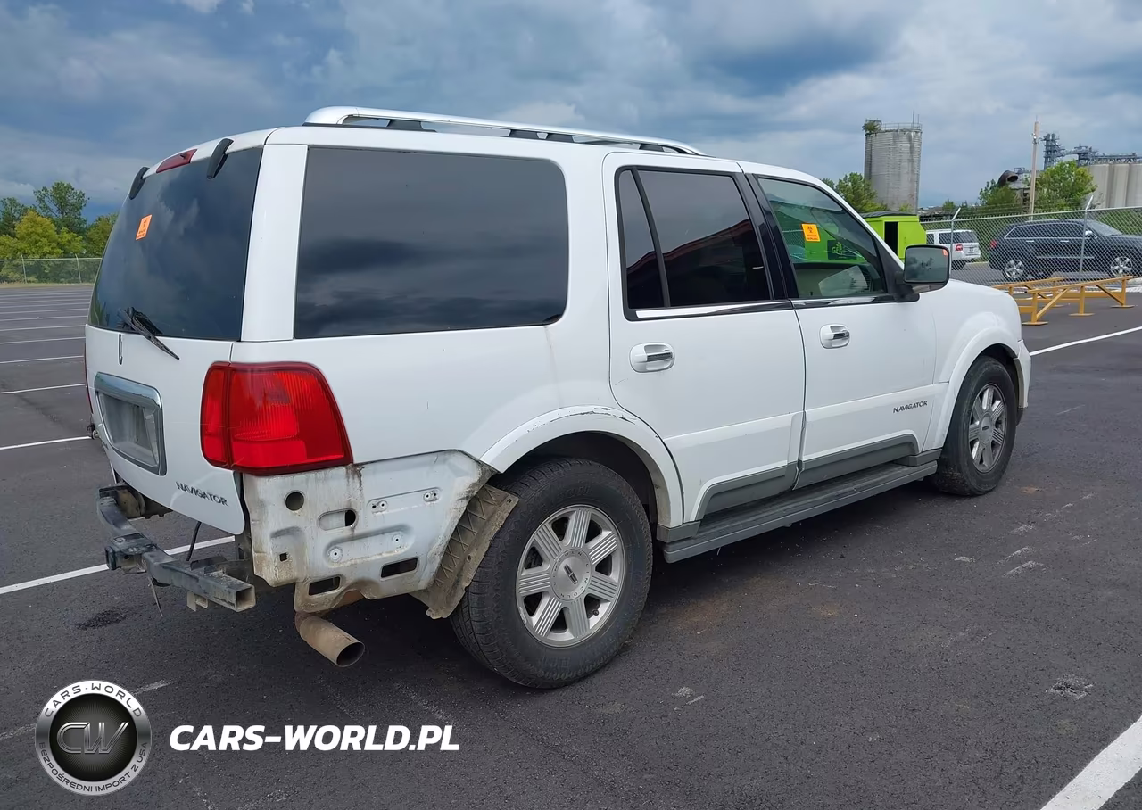 2004 Lincoln Navigator VIN:5LMFU27R54LJ42369 - 4