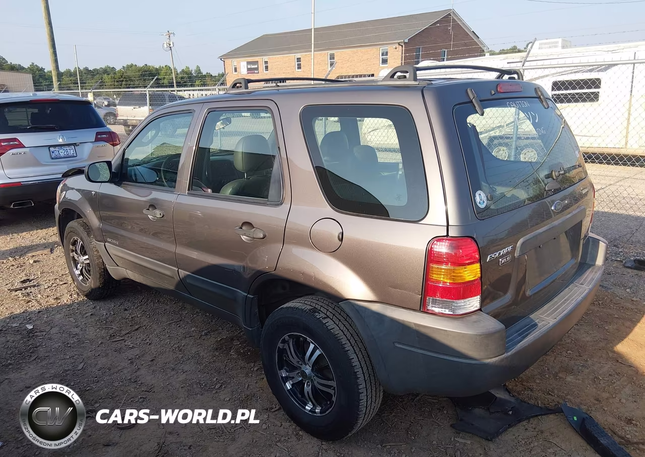 2002 Ford Escape Xls VIN:1FMYU01102KC15248 - 3