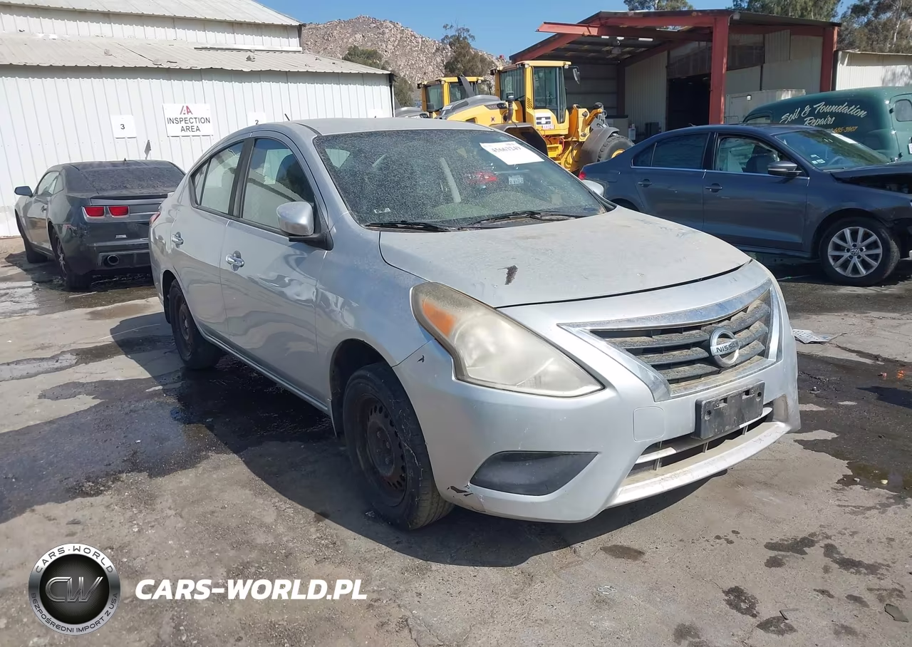 2016 Nissan Versa 1.6 Sv – zdjęcie 1 z 11