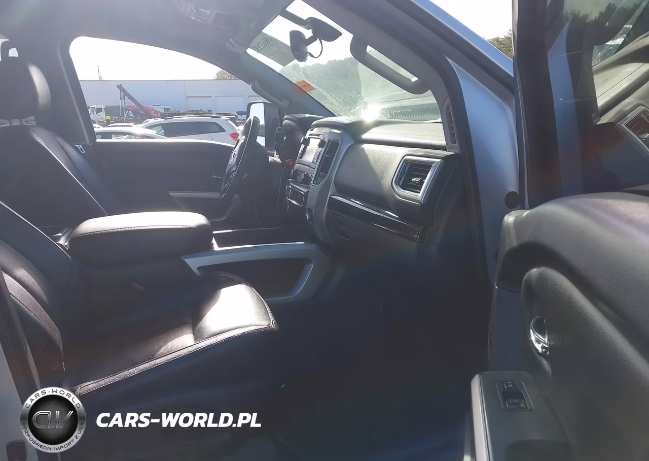 2017 Nissan Titan Xd Sv Diesel VIN:1N6BA1F48HN551682 - 5