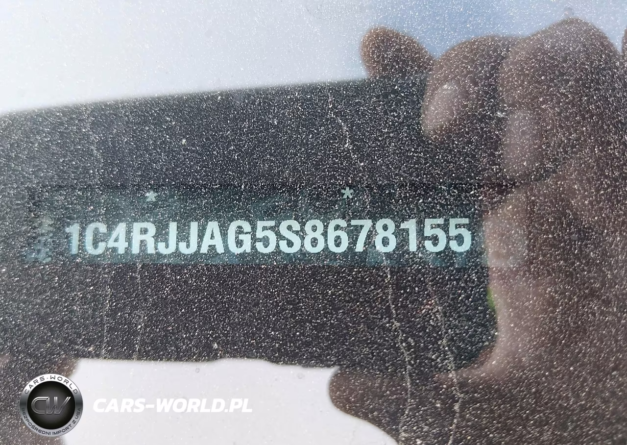 2025 Jeep Grand Cherokee L Altitude 4X2 VIN:1C4RJJAG5S8678155 - 18
