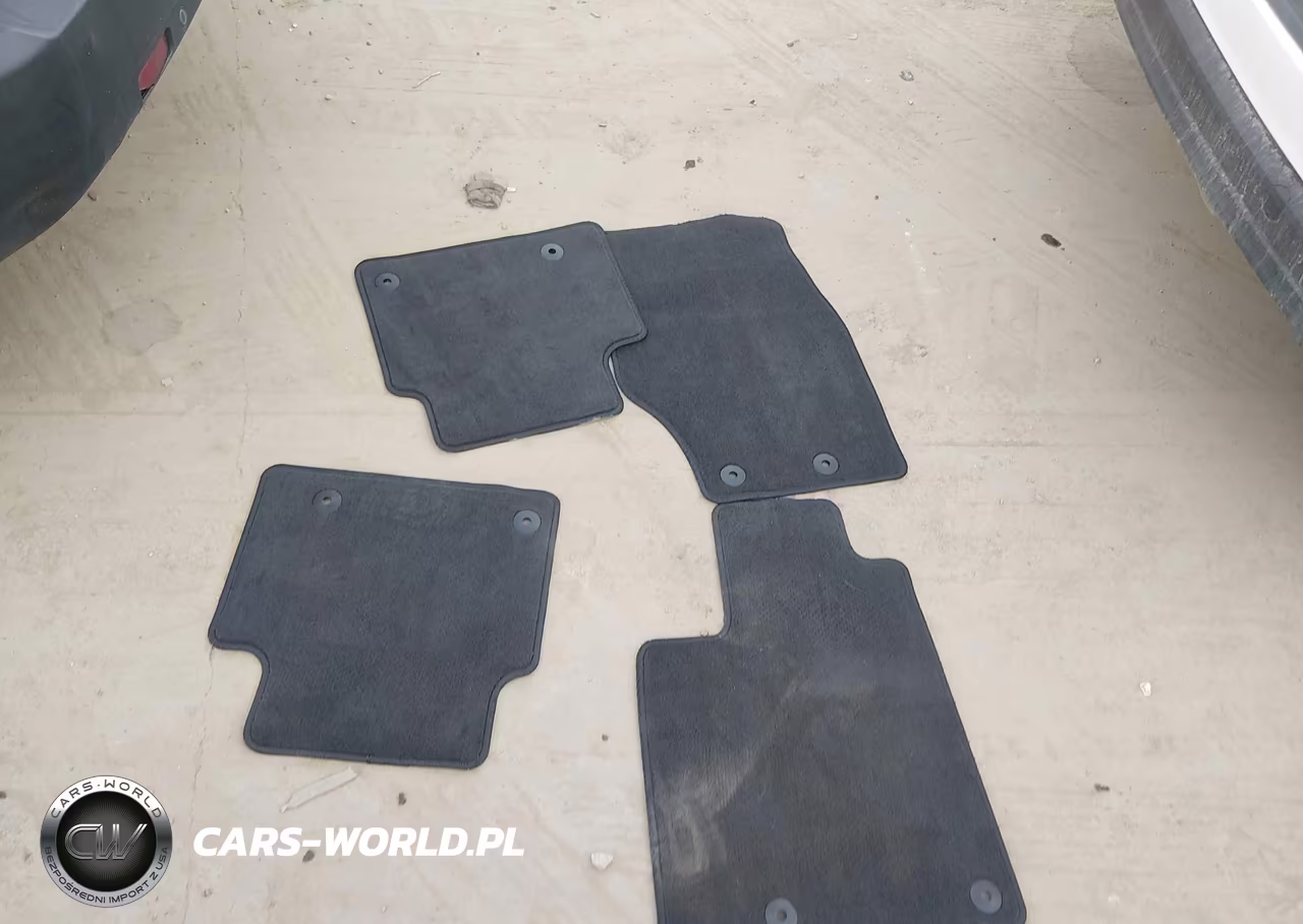 2025 Jeep Grand Cherokee L Altitude 4X2 VIN:1C4RJJAG5S8678155 - 19