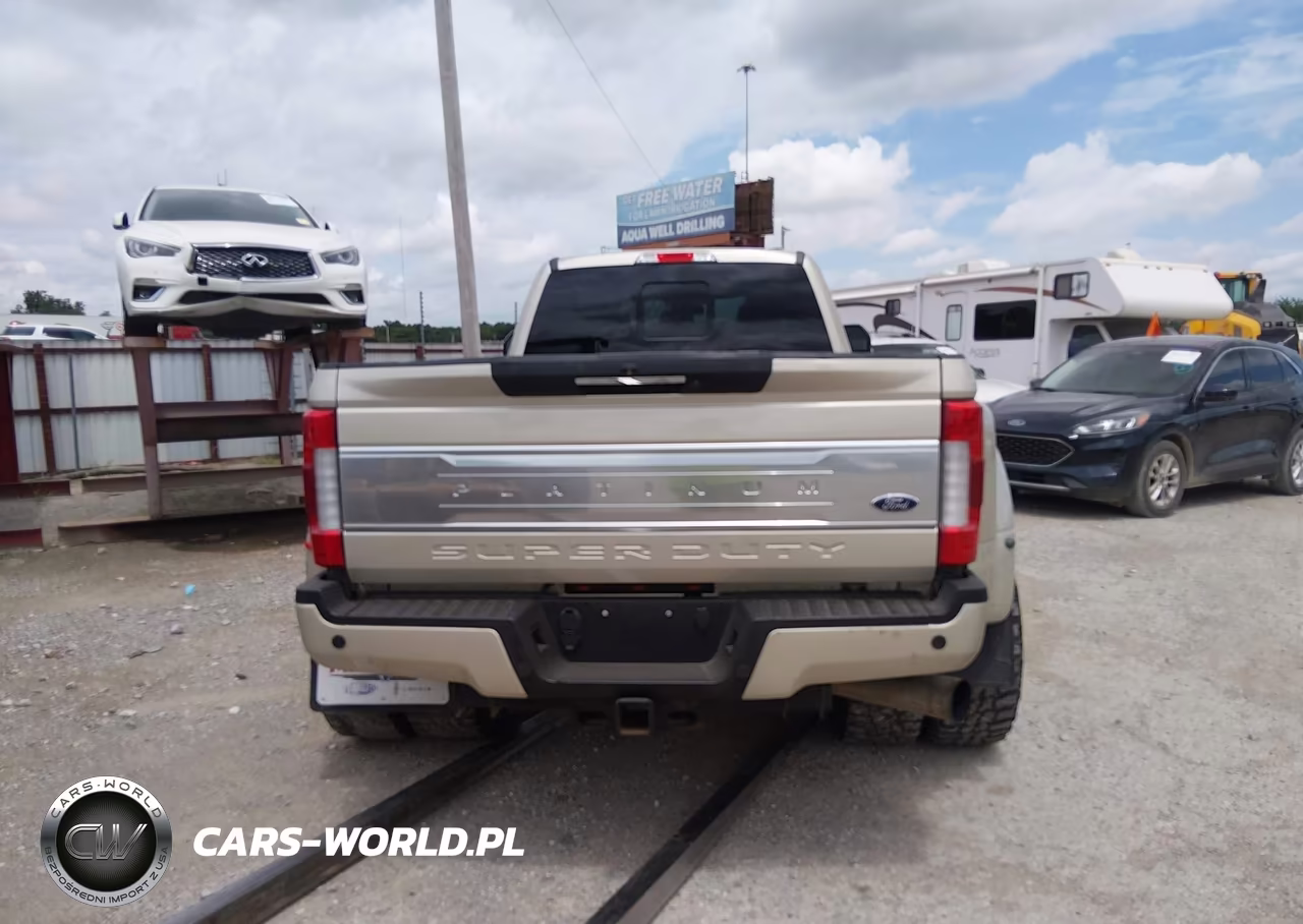 2017 Ford F-350 Platinum VIN:1FT8W3DT2HEB22039 - 18