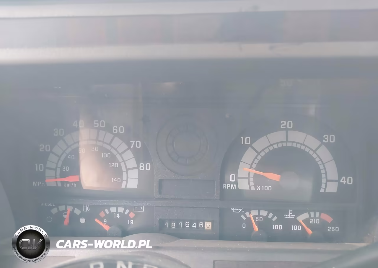 2000 GMC Tc7H042 VIN:1GDJ7H1C1YJ510883 - 7