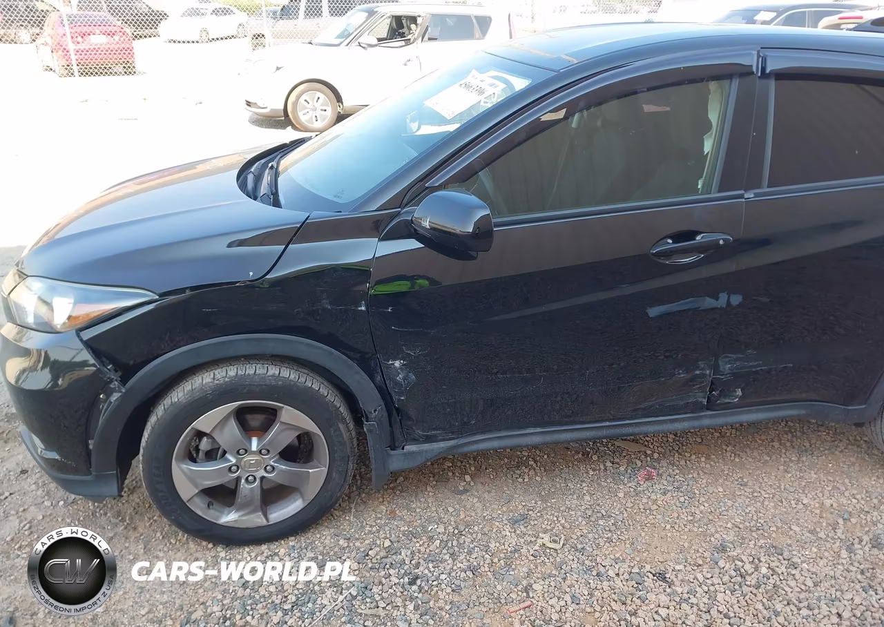 2018 Honda Hr-V Lx VIN:3CZRU6H33JG710322 - 6