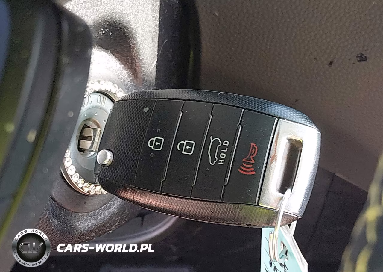 2016 Kia Soul + VIN:KNDJP3A50G7379286 - 11