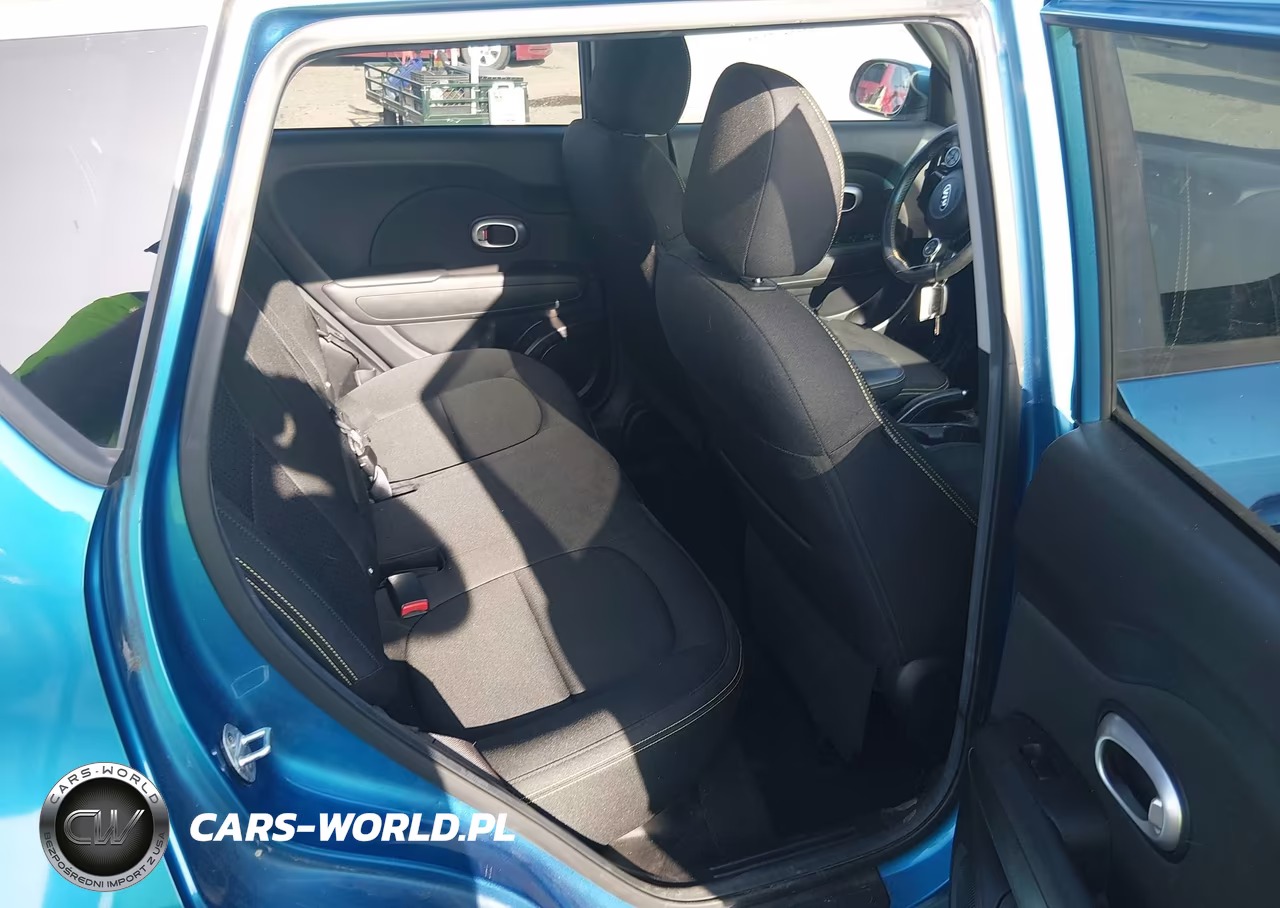 2016 Kia Soul + VIN:KNDJP3A50G7379286 - 8