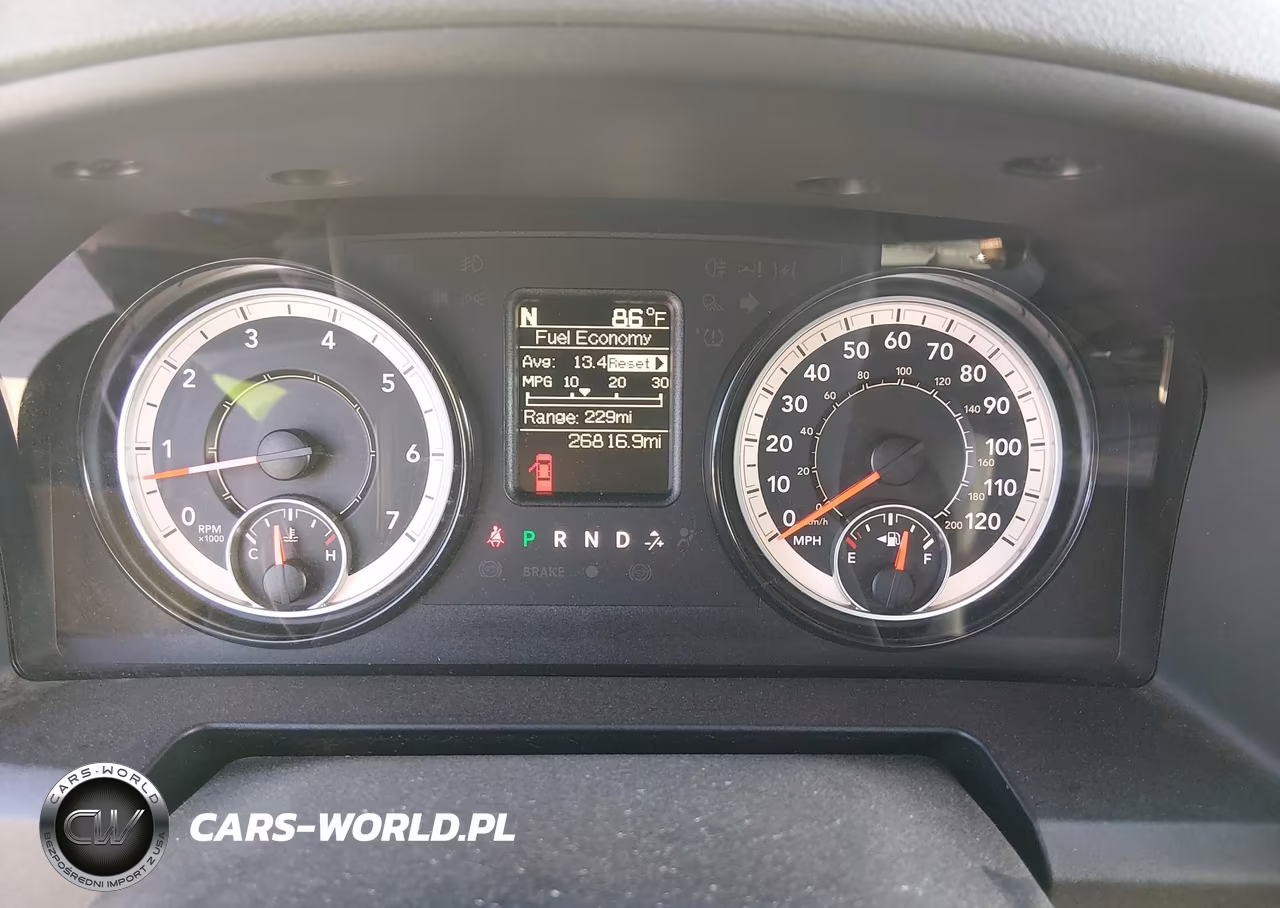 2018 Ram 1500 Tradesman 4X2 6'4 Box VIN:1C6RR6FG0JS324115 - 7
