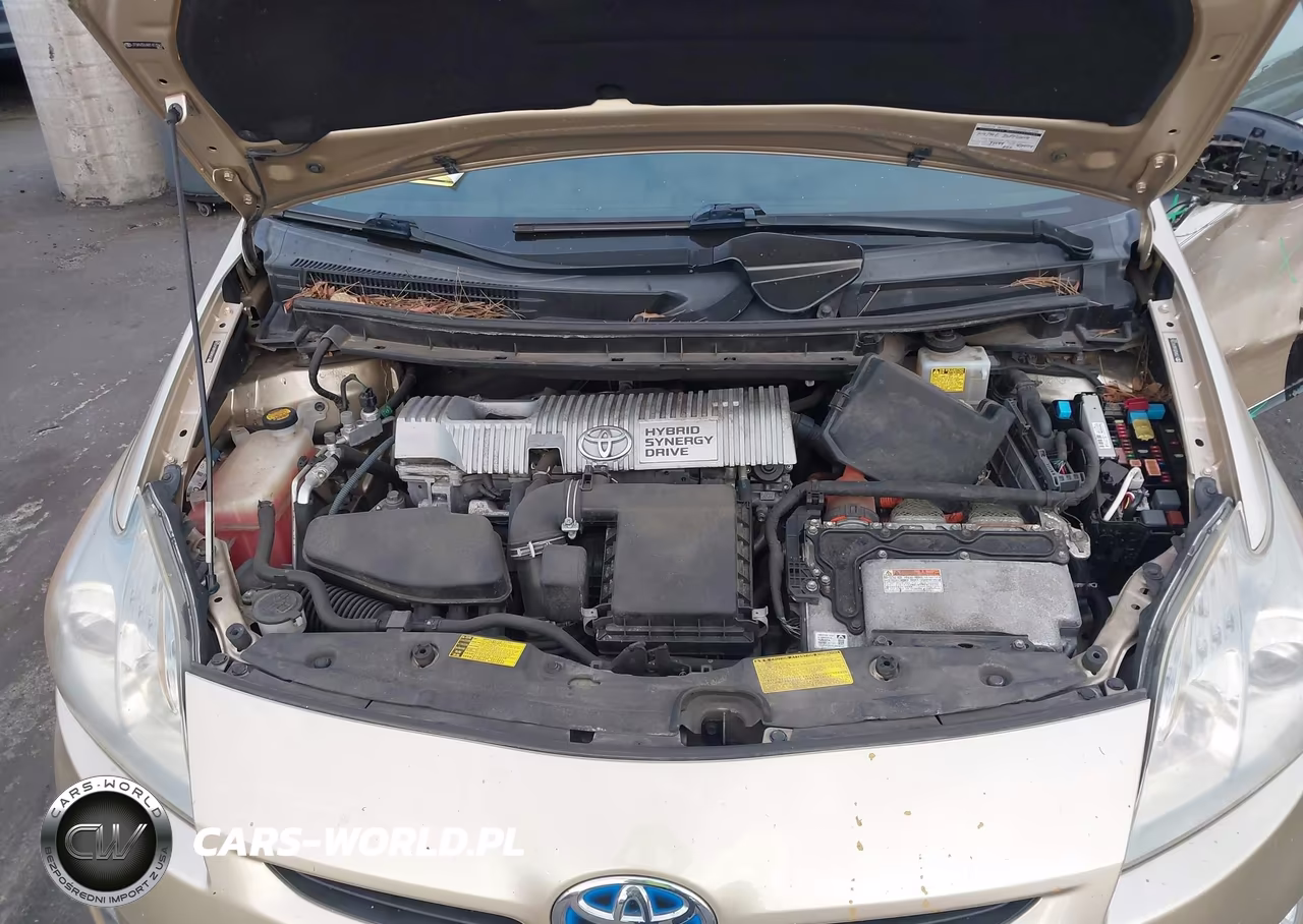 2011 Toyota Prius Three VIN:JTDKN3DU6B1413367 - 10