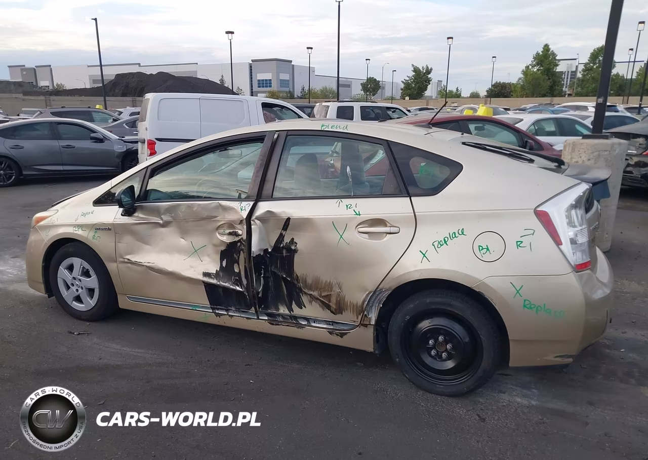 2011 Toyota Prius Three VIN:JTDKN3DU6B1413367 - 15