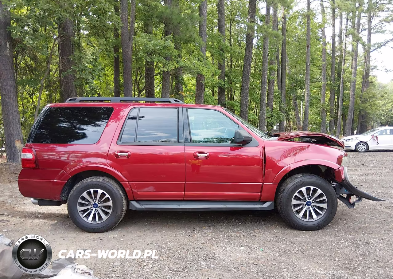 2016 Ford Expedition Xlt VIN:1FMJU1HT0GEF32810 - 14
