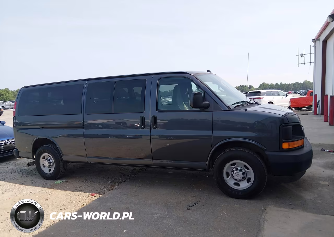 2017 Chevrolet Express 3500 Ls VIN:1GAZGNFG9H1294484 - 14