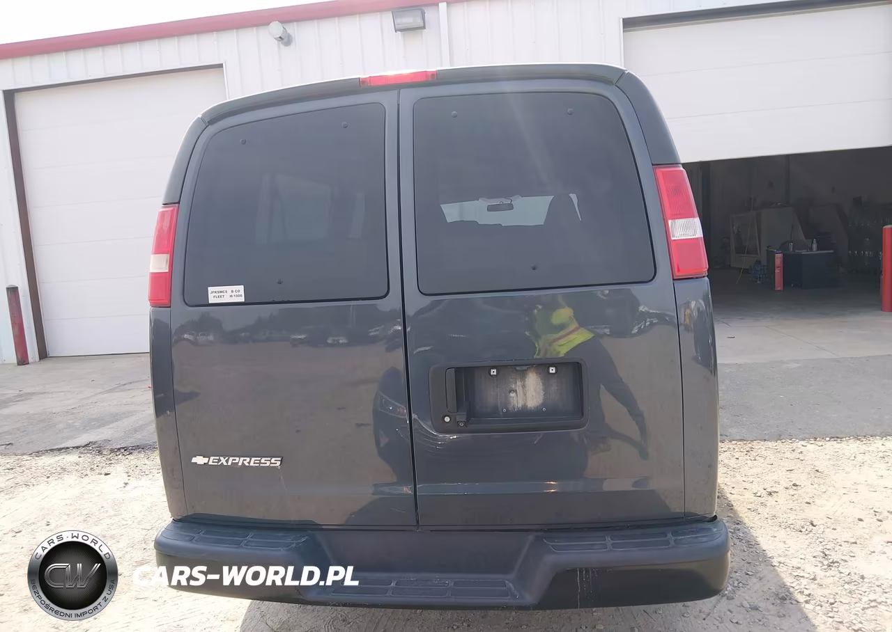 2017 Chevrolet Express 3500 Ls VIN:1GAZGNFG9H1294484 - 17