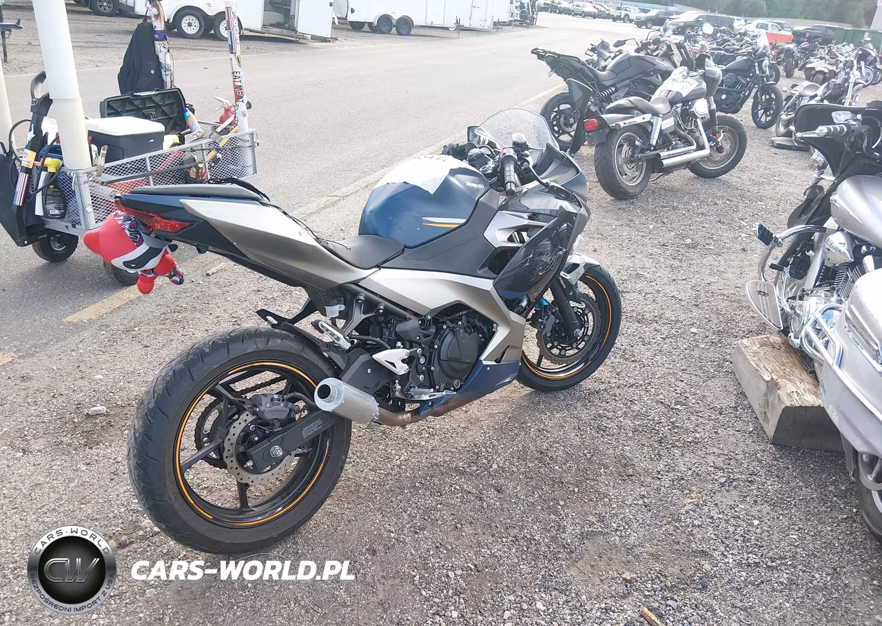 2023 Kawasaki Ex400 VIN:JKAEXKG17PDAL6036 - 4