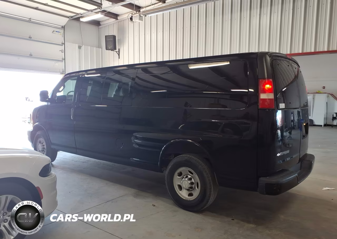 2017 Chevrolet Express 3500 Ls VIN:1GAZGNFG6H1293678 - 14