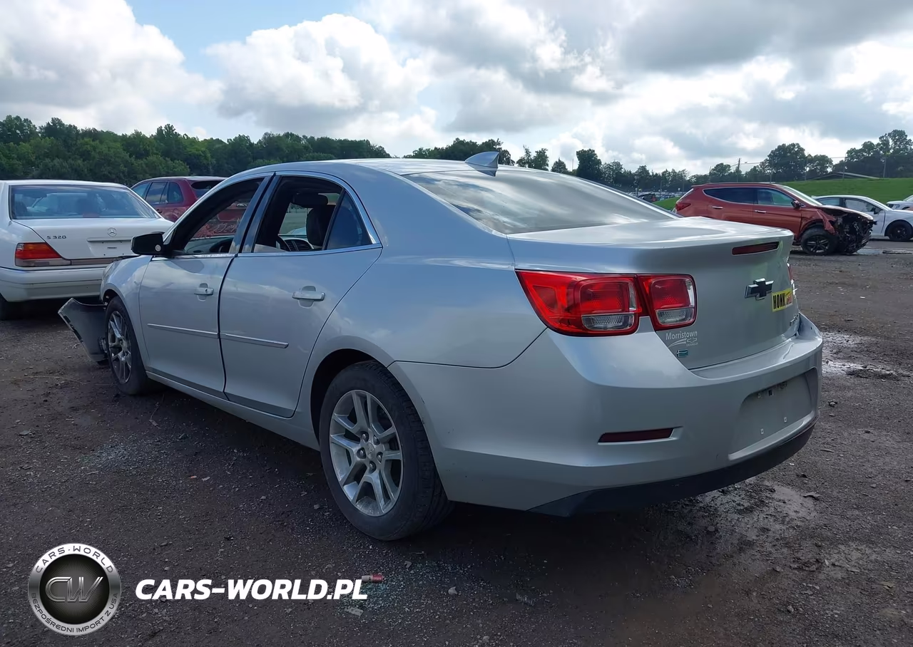 2015 Chevrolet Malibu 1Lt VIN:1G11C5SL0FF128740 - 3