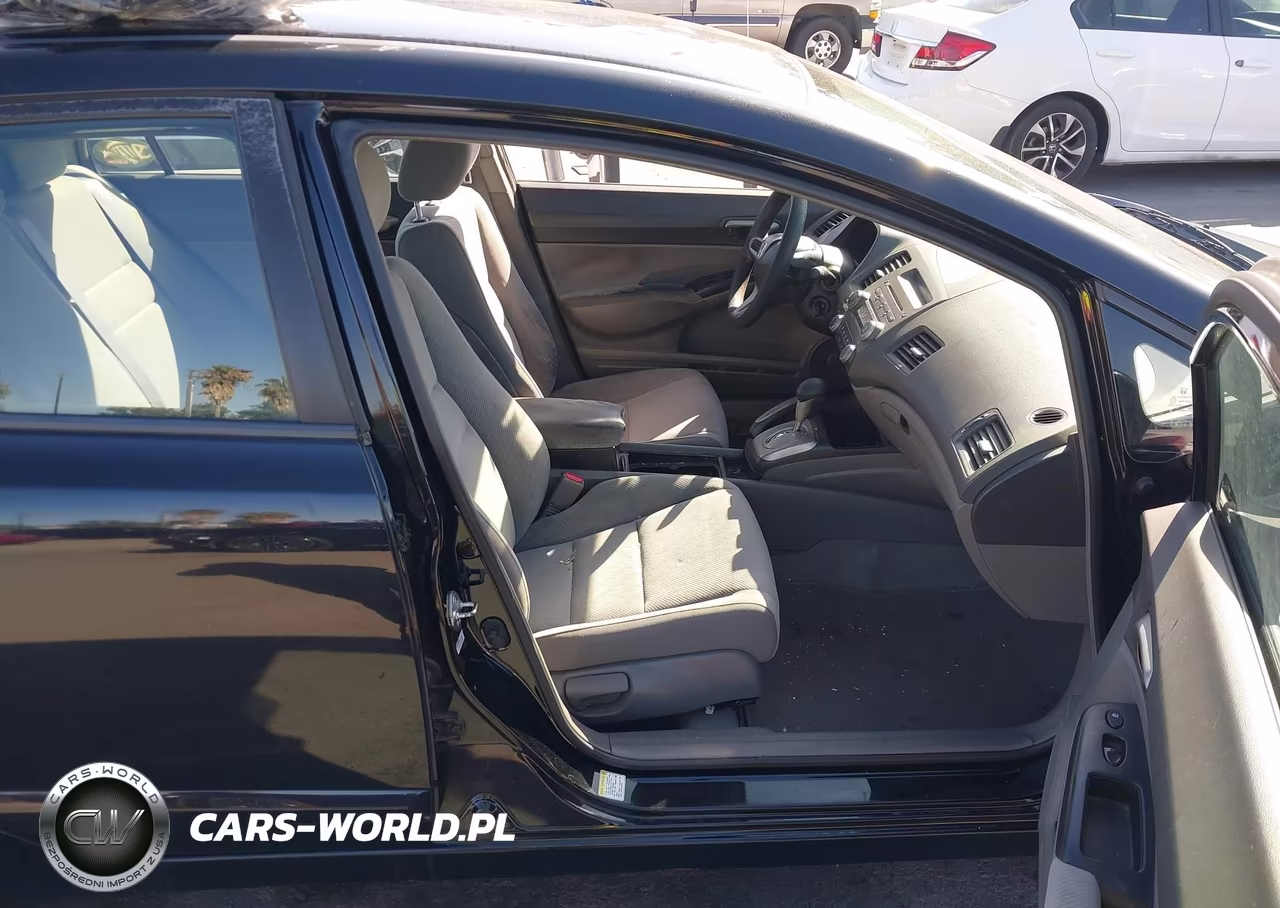 2011 Honda Civic Lx VIN:2HGFA1F50BH307202 - 5