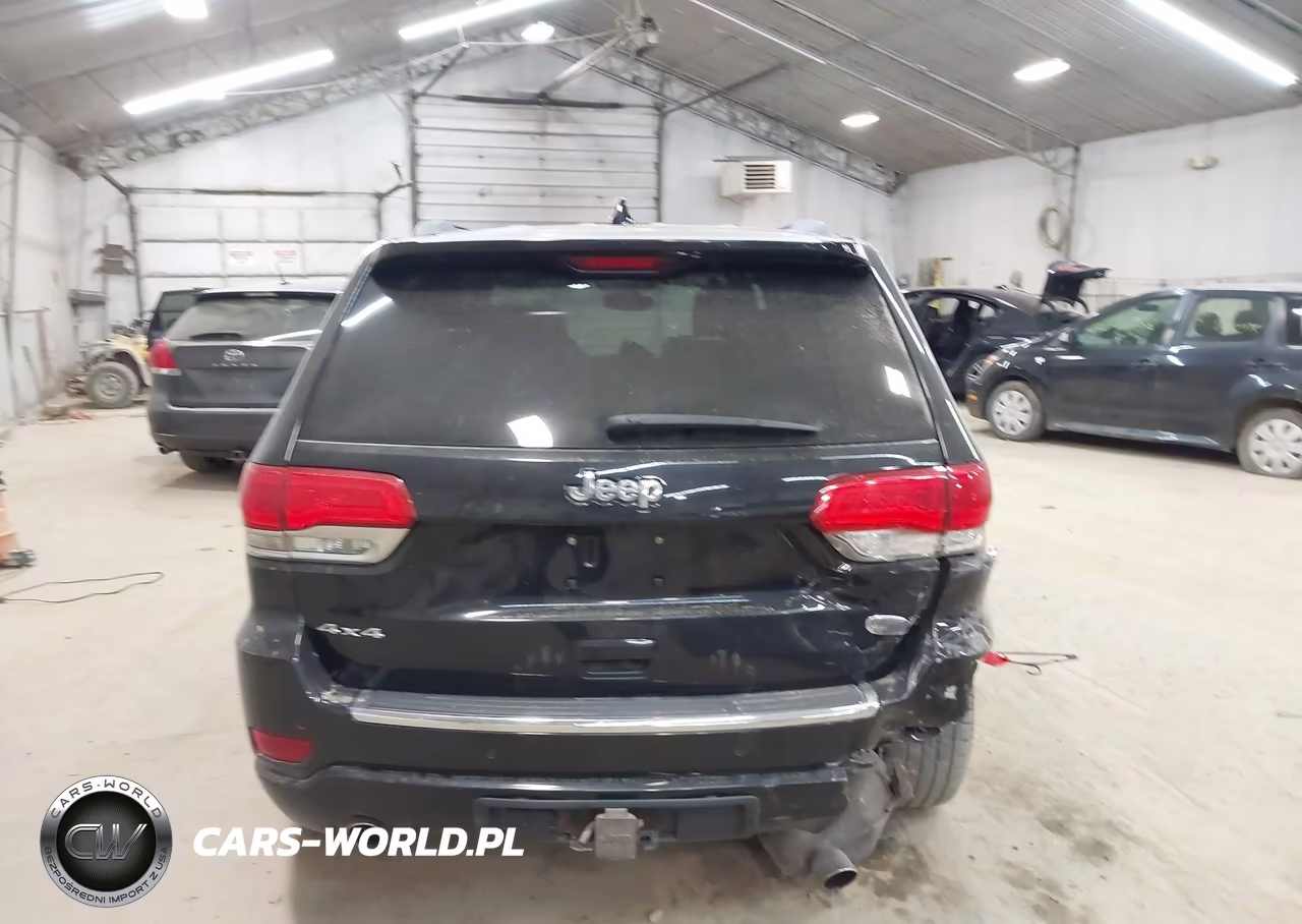 2017 Jeep Grand Cherokee Overland VIN:1C4RJFCGXHC769230 - 17