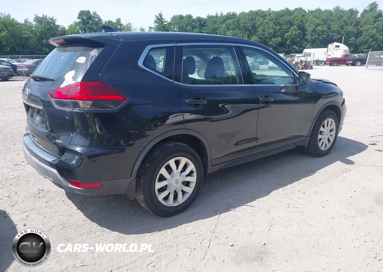 2017 Nissan Rogue S VIN:KNMAT2MV2HP561008 - 4