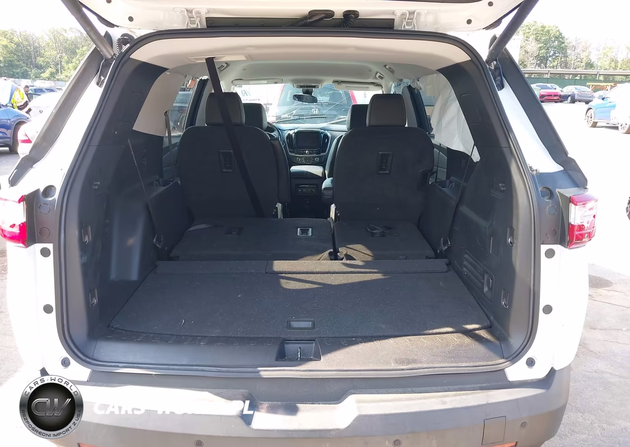 2021 Chevrolet Traverse Awd Lt Leather VIN:1GNEVHKW9MJ138053 - 17