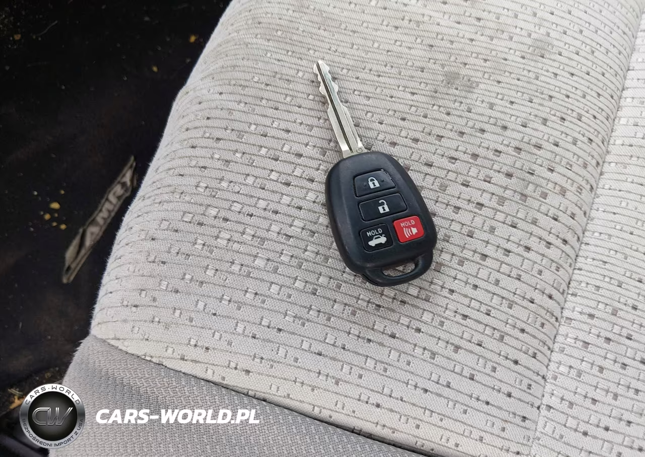 2014 Toyota Camry Le VIN:4T4BF1FK9ER378955 - 11