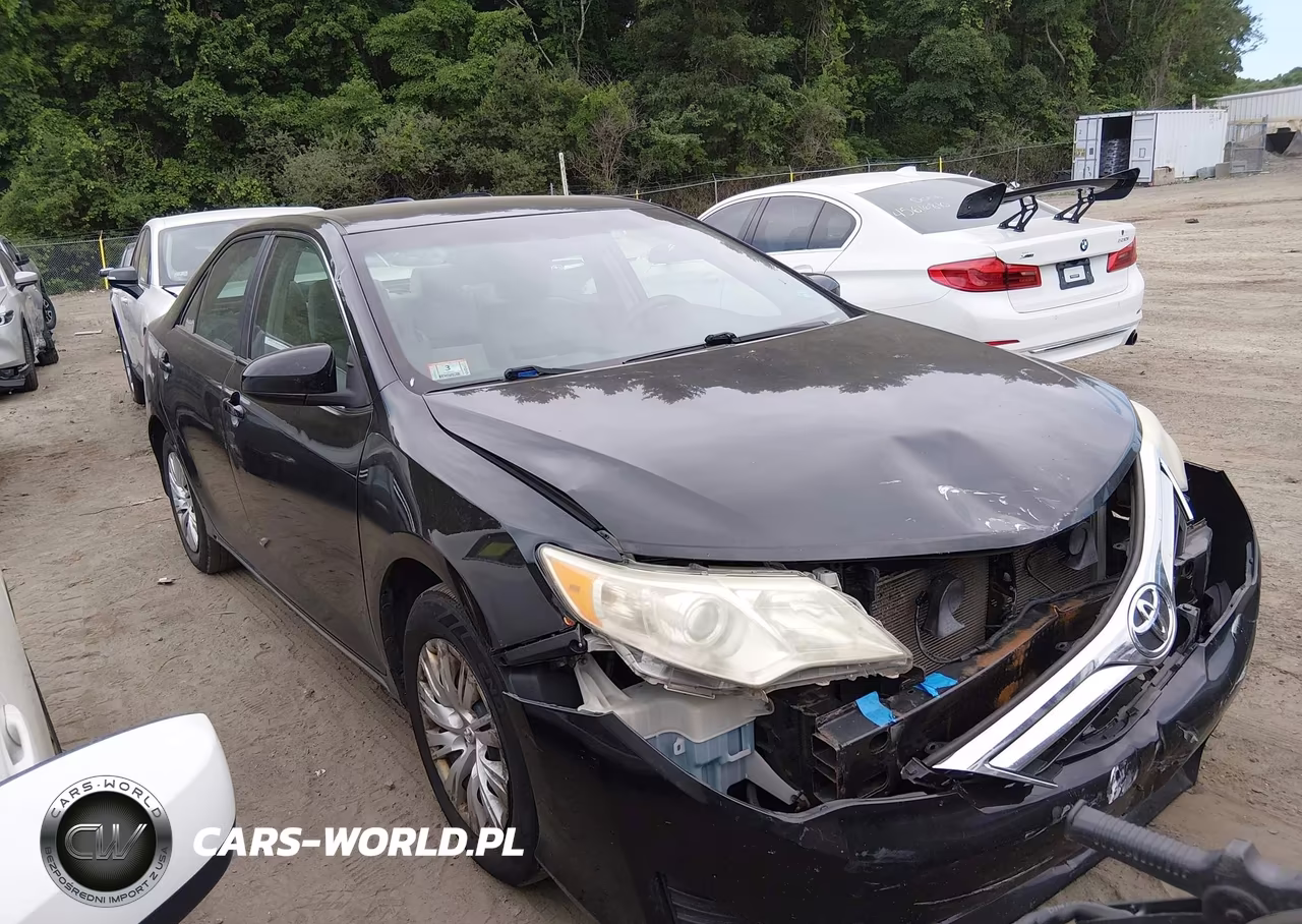 2014 Toyota Camry Le VIN:4T4BF1FK9ER378955 - 13