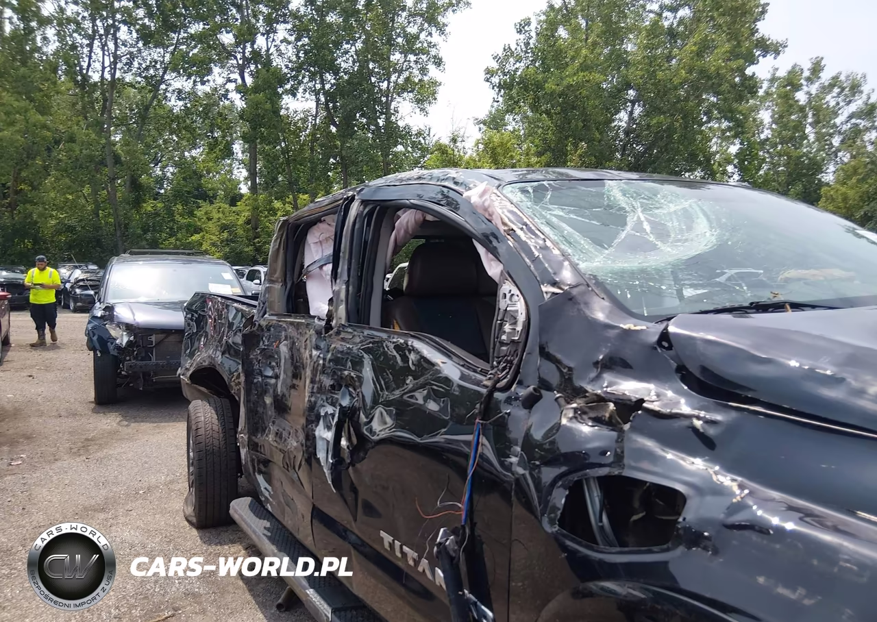 2017 Nissan Titan Xd Platinum Reserve Diesel VIN:1N6BA1F44HN563201 - 12