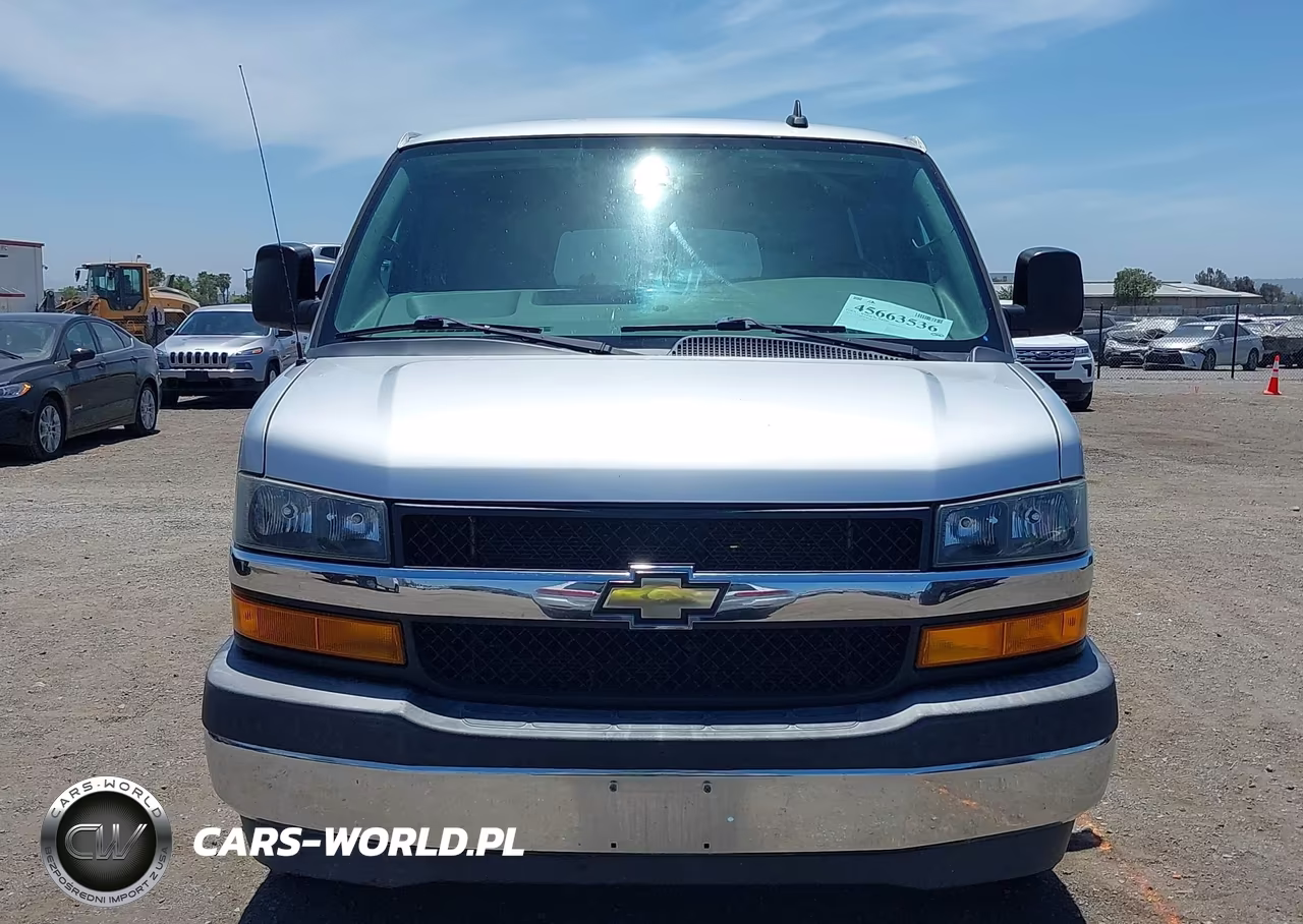 2018 Chevrolet Express 3500 Lt VIN:1GAZGPFG2J1299754 - 12