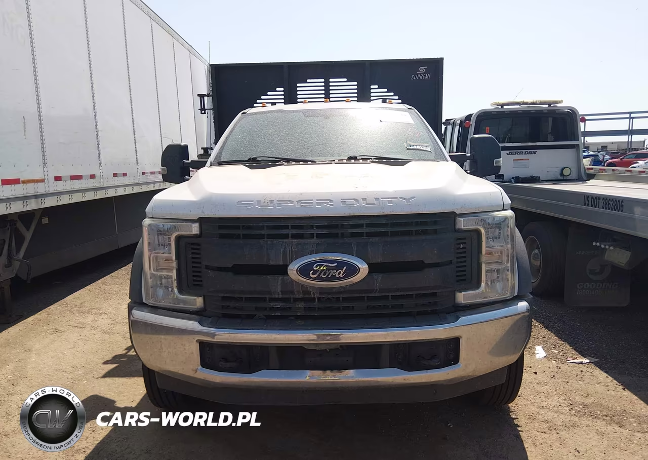 2018 Ford F-550 Chassis Xl VIN:1FDUF5GT0JEB51871 - 11