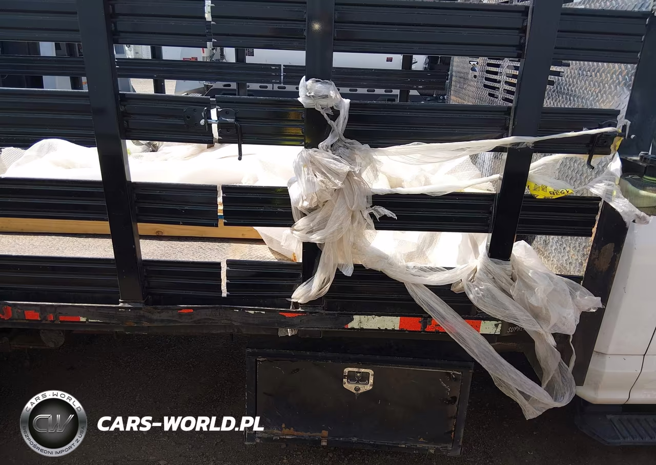 2018 Ford F-550 Chassis Xl VIN:1FDUF5GT0JEB51871 - 12
