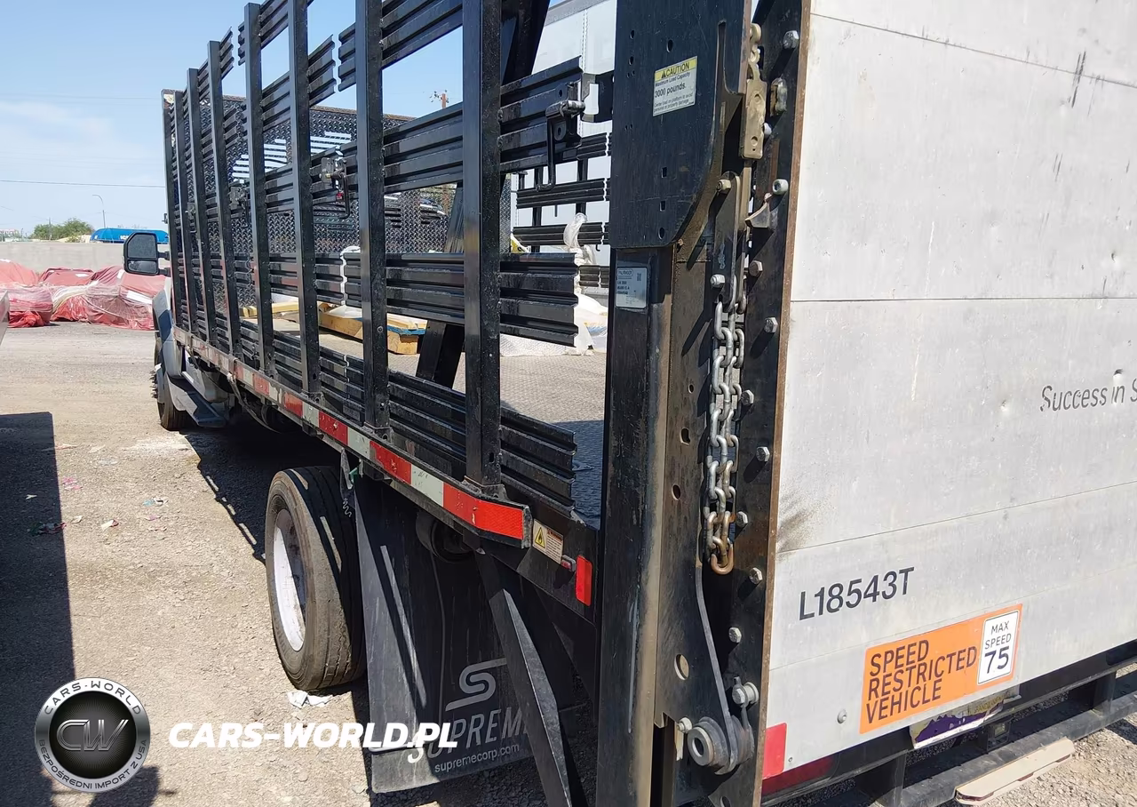 2018 Ford F-550 Chassis Xl VIN:1FDUF5GT0JEB51871 - 3