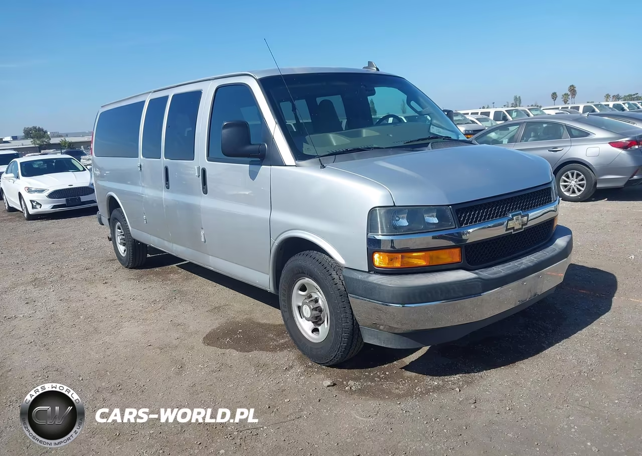 2018 Chevrolet Express 3500 Lt – zdjęcie 1 z 17