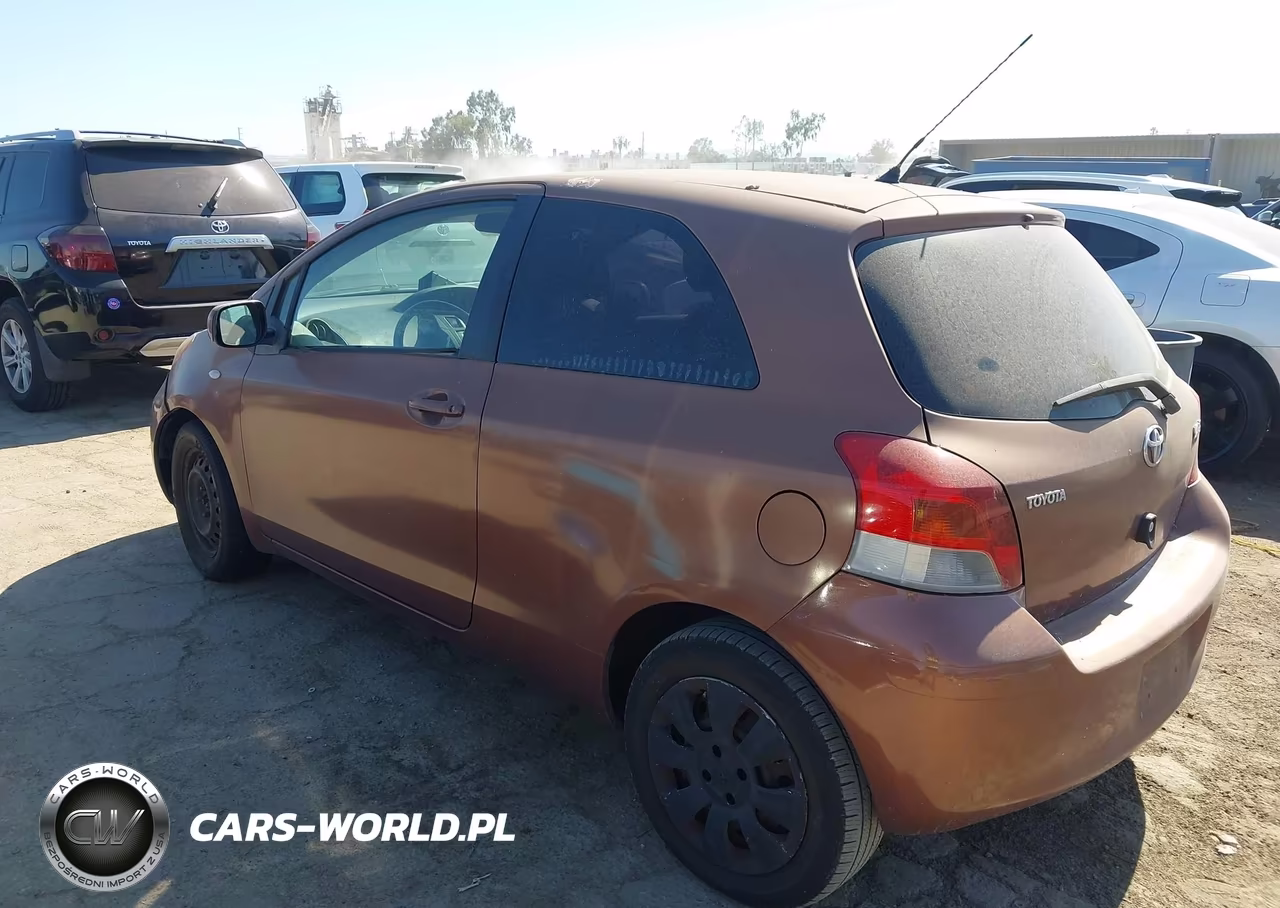 2010 Toyota Yaris VIN:JTDJT4K36A5297113 - 3