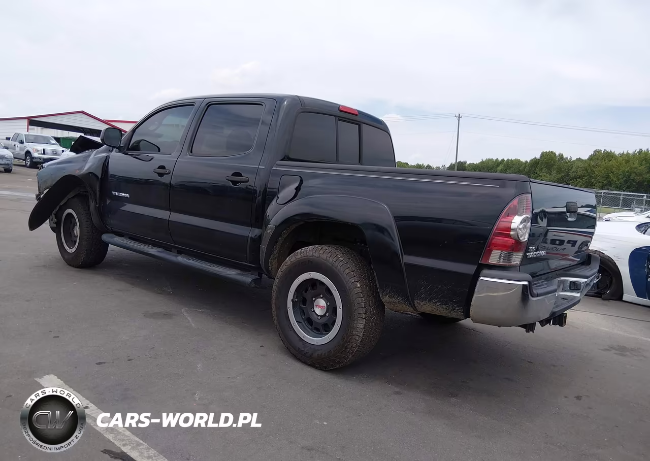 2011 Toyota Tacoma Base V6 VIN:5TFLU4EN2BX005210 - 3