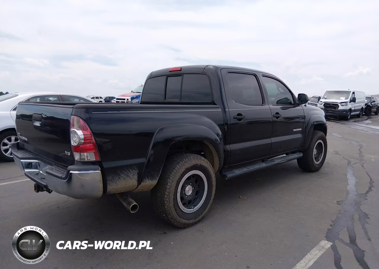 2011 Toyota Tacoma Base V6 VIN:5TFLU4EN2BX005210 - 4