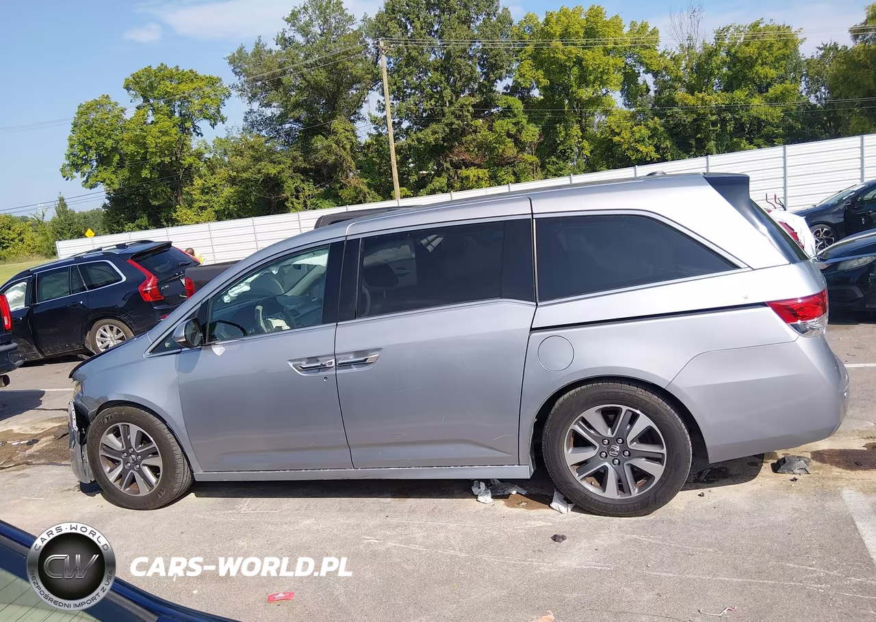 2016 Honda Odyssey Touring-Touring Elite VIN:5FNRL5H99GB027675 - 14