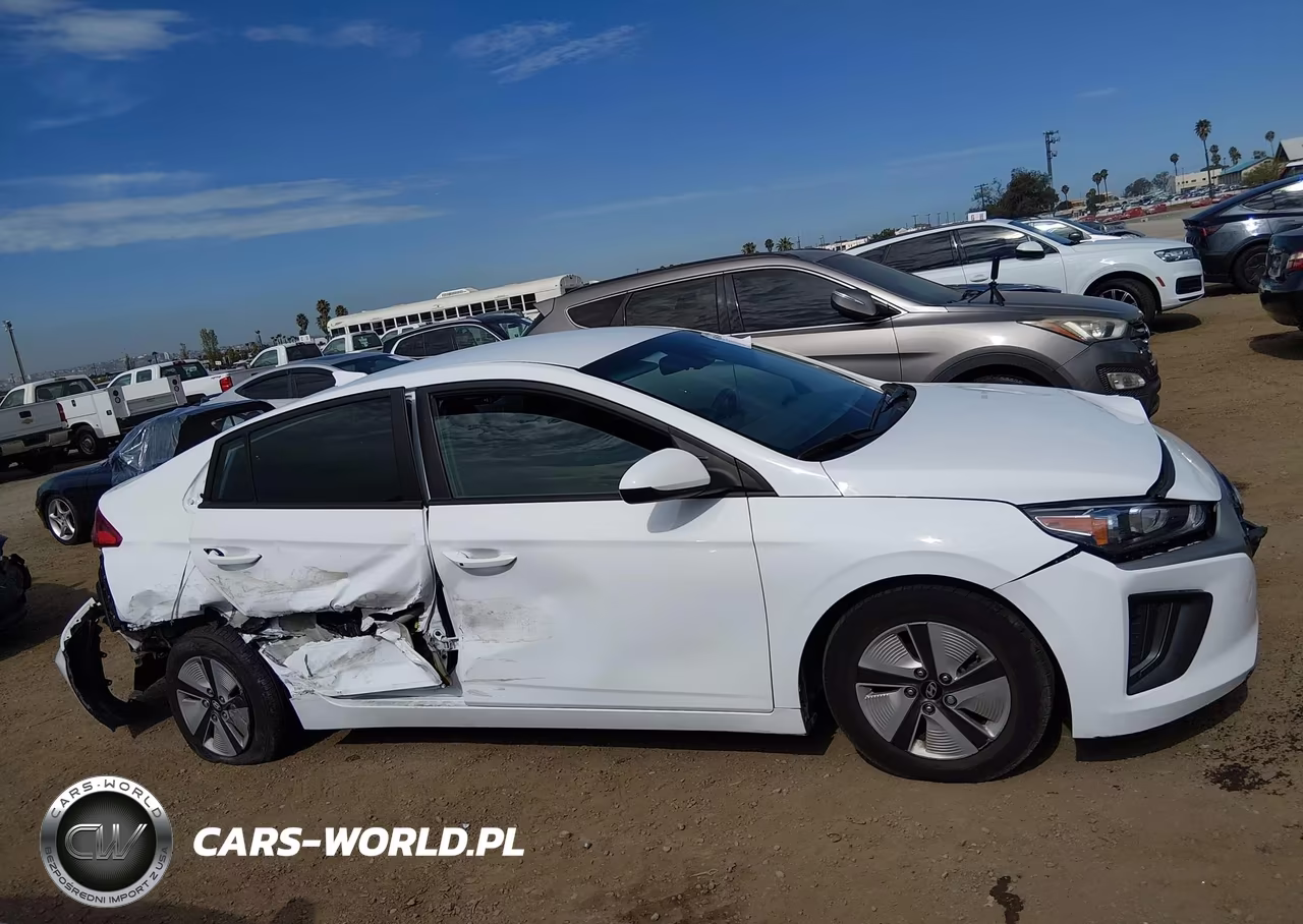 2022 Hyundai Ioniq Hybrid Blue VIN:KMHC65LC1NU281204 - 13