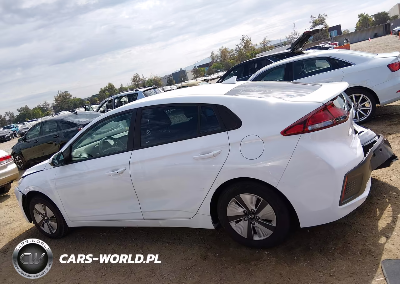 2022 Hyundai Ioniq Hybrid Blue VIN:KMHC65LC1NU281204 - 14